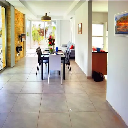 Milos Lifestyle 17 Protaras